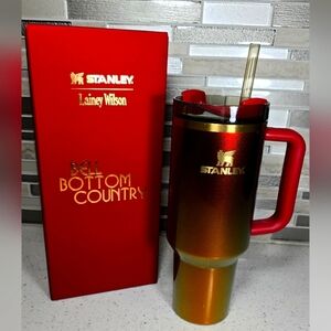 Stanley Red and Gold Tumbler with Straw